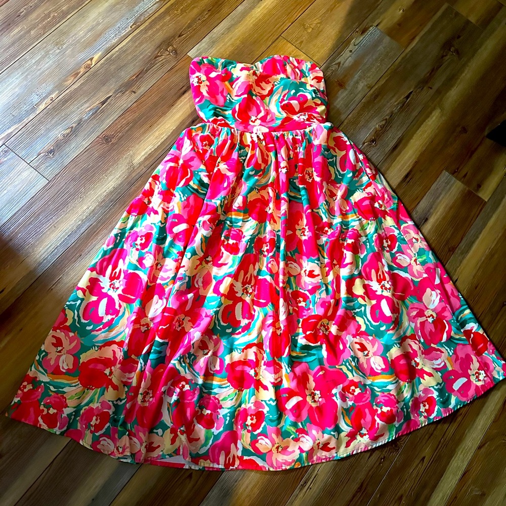 Floral strapless sundress